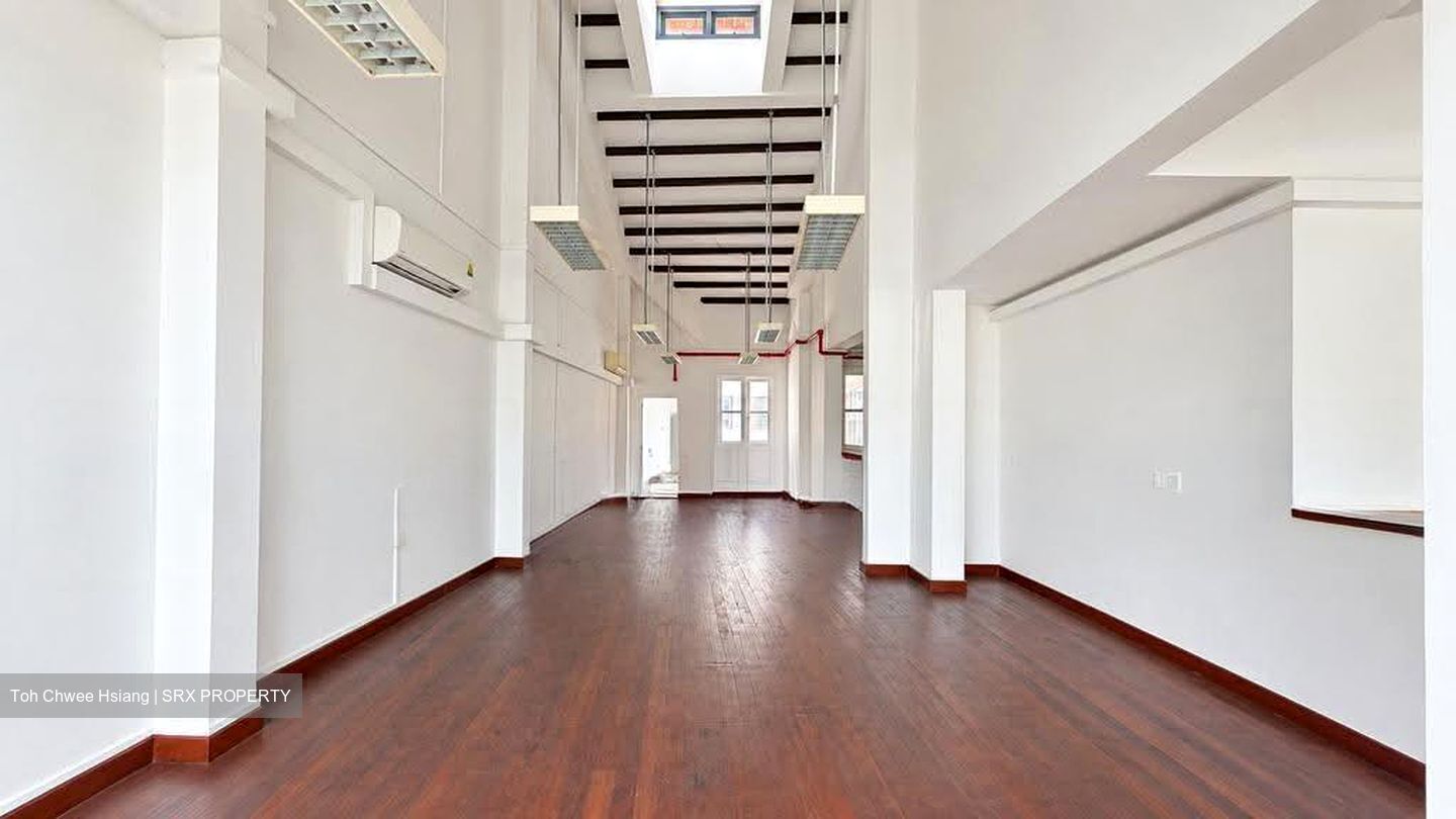 Clarke Quay MRT (D1), Office #629285681